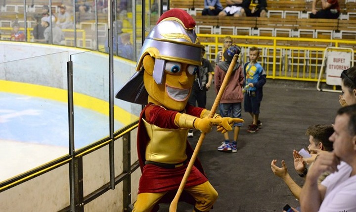 Maskot sa bude volať Čaky, pokrstený bude v piatok počas zápasu s Bystricou